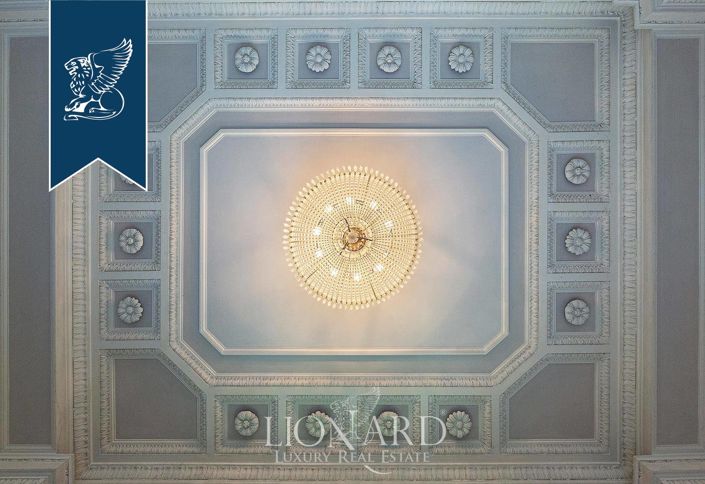 Image No.42-5 Bed Villa for sale