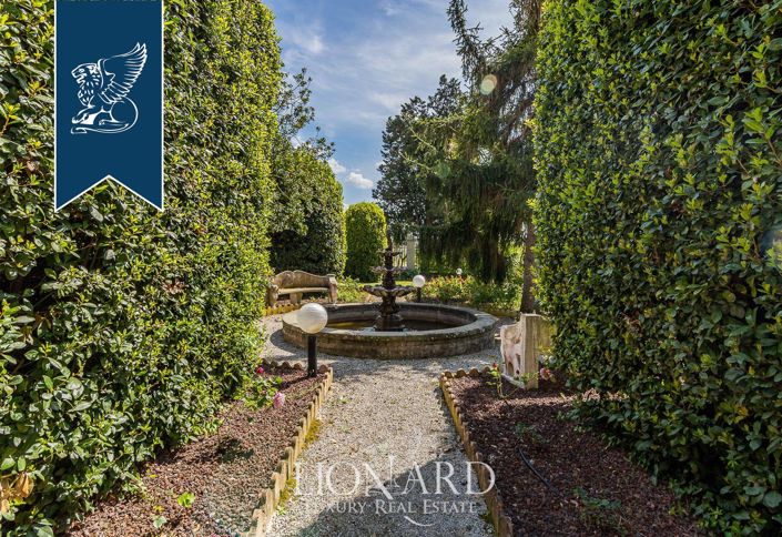 Image No.18-7 Bed Villa for sale