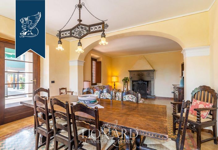 Image No.37-7 Bed Villa for sale