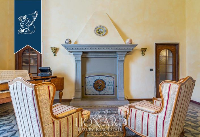 Image No.40-7 Bed Villa for sale