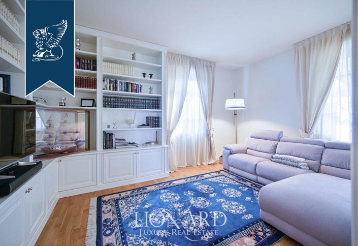 Image No.24-3 Bed Villa for sale