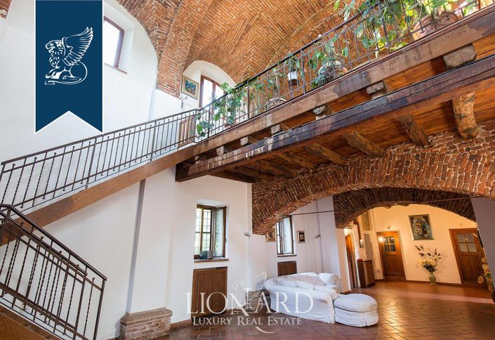 Image No.21-5 Bed Villa for sale