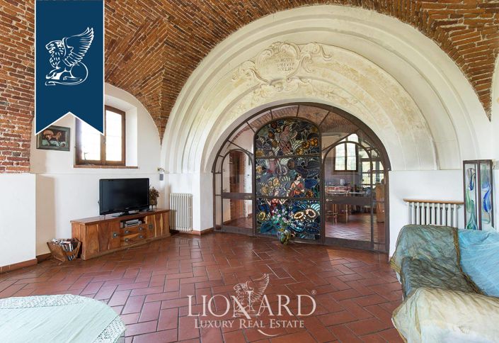 Image No.27-5 Bed Villa for sale