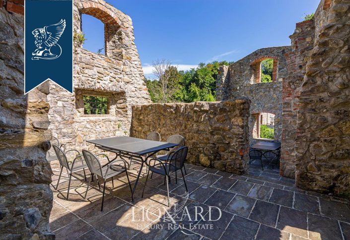 Image No.32-20 Bed Hotel for sale