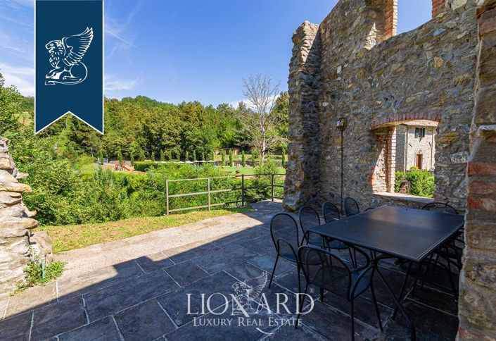 Image No.33-20 Bed Hotel for sale