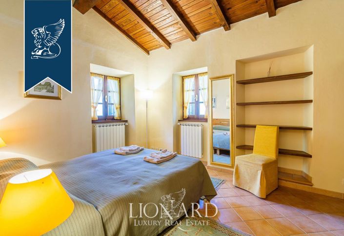 Image No.53-20 Bed Hotel for sale