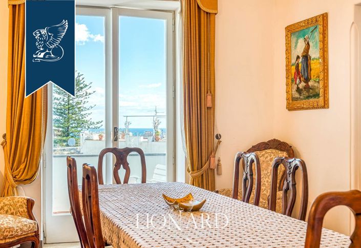Image No.11-Appartement de 4 chambres à vendre à Capri