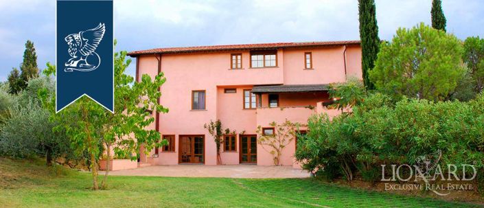 Image No.1-Villa de 16 chambres à vendre à Grosseto