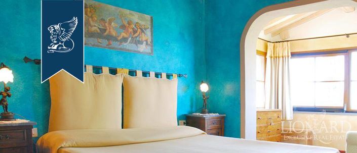 Image No.9-16 Bed Villa for sale