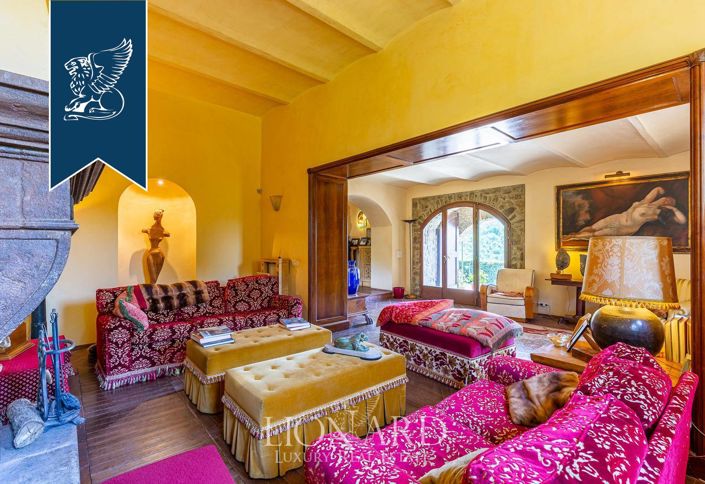 Image No.30-5 Bed Villa for sale