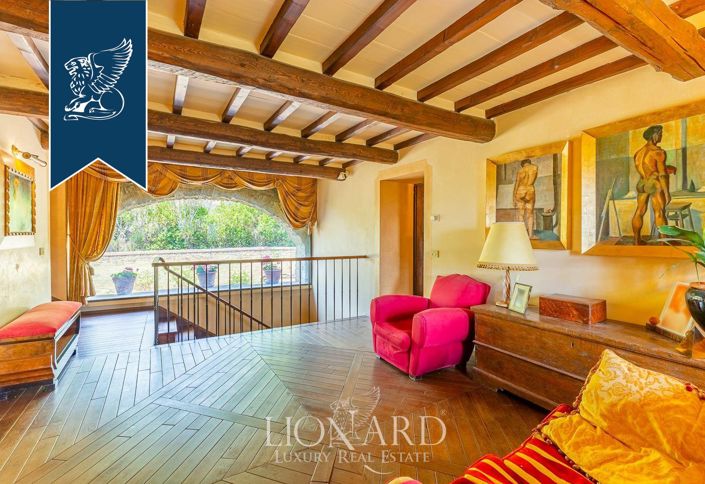 Image No.40-5 Bed Villa for sale