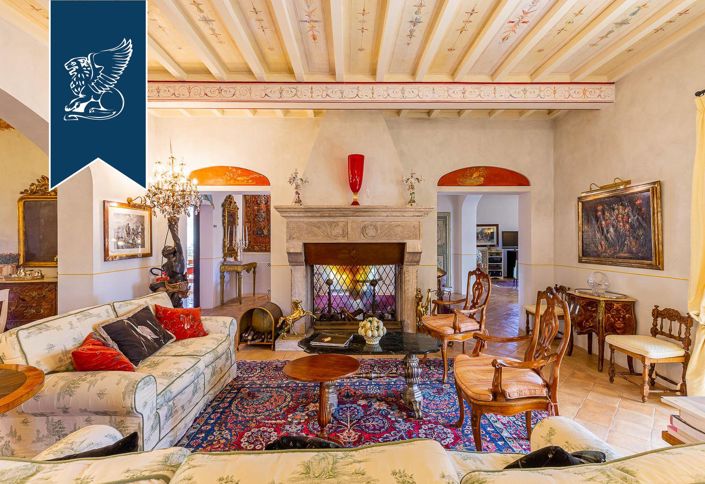 Image No.29-9 Bed Villa for sale