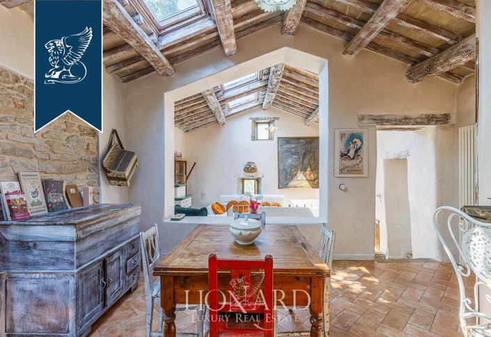 Image No.17-10 Bed Property for sale