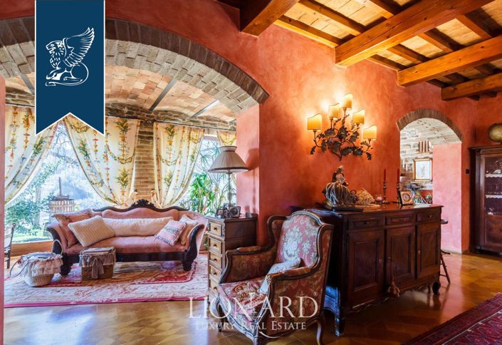 Image No.13-6 Bed Villa for sale