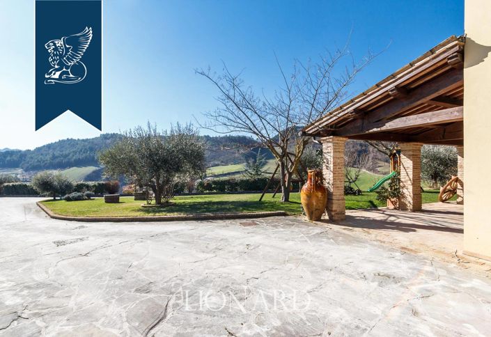 Image No.27-6 Bed Villa for sale