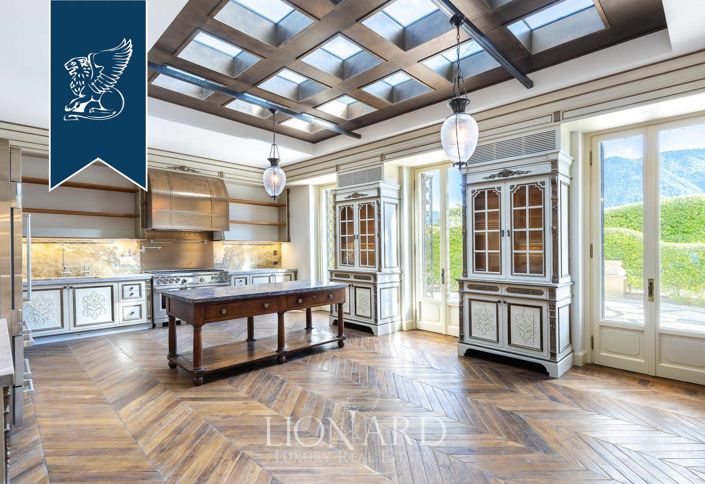 Image No.16-7 Bed Villa for sale