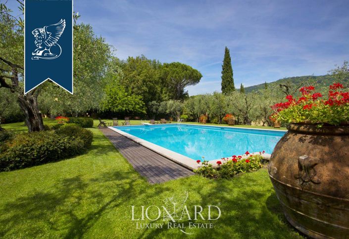 Image No.11-7 Bed Farmhouse for sale