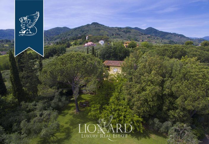 Image No.68-7 Bed Farmhouse for sale