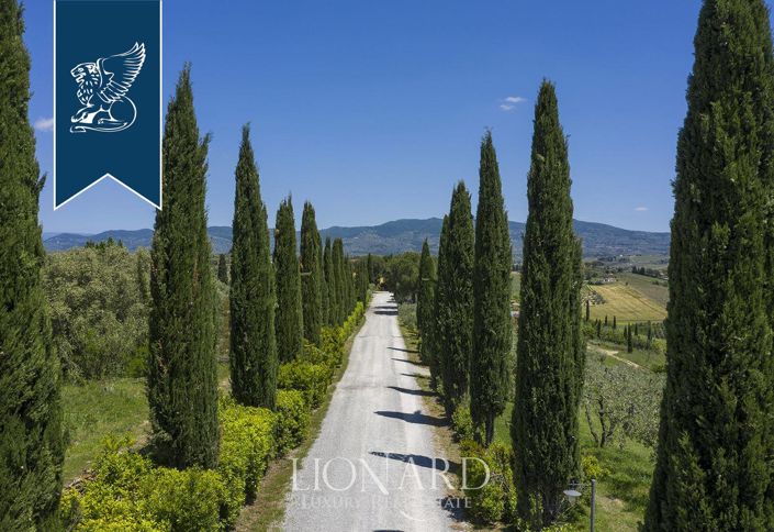 Image No.26-9 Bed Farmhouse for sale