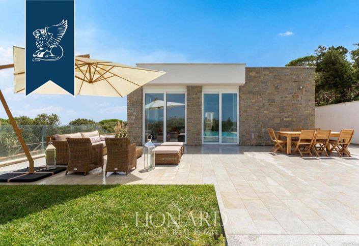 Image No.8-6 Bed Villa for sale