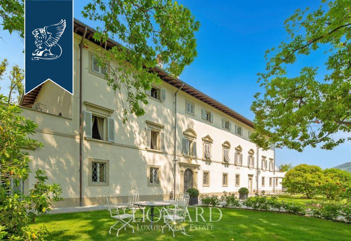 Image No.15-20 Bed Villa for sale