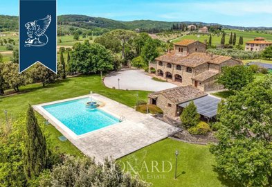 1 - Lucignano, Villa