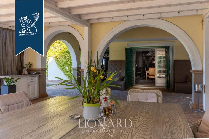 Image No.13-6 Bed Villa for sale