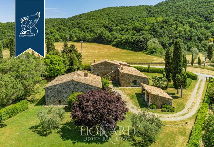 Image No.13-Ferme de 9 chambres à vendre à Sarteano