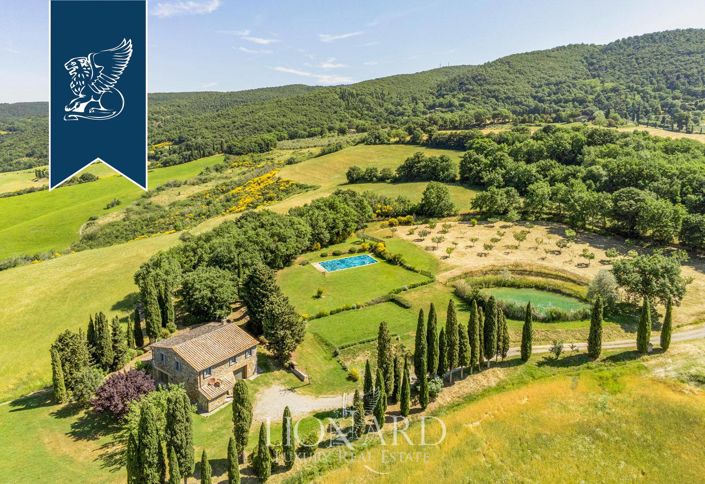 Image No.16-Ferme de 9 chambres à vendre à Sarteano