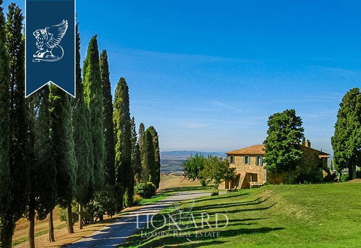Image No.28-Ferme de 9 chambres à vendre à Sarteano