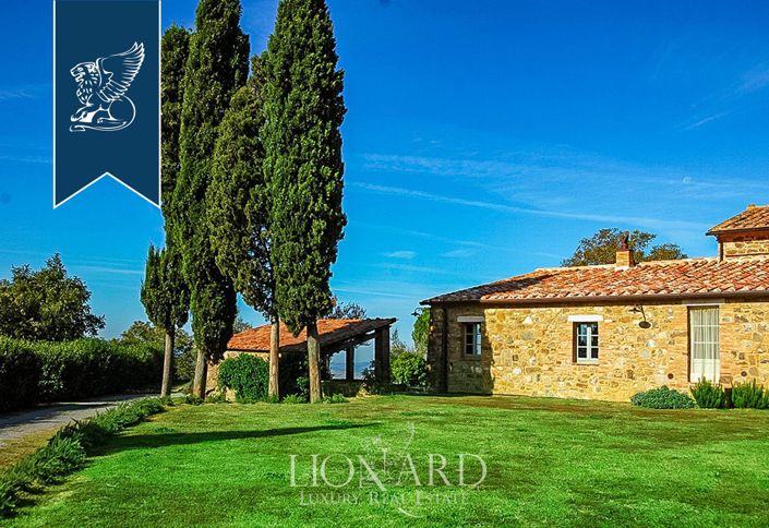 Image No.29-Ferme de 9 chambres à vendre à Sarteano