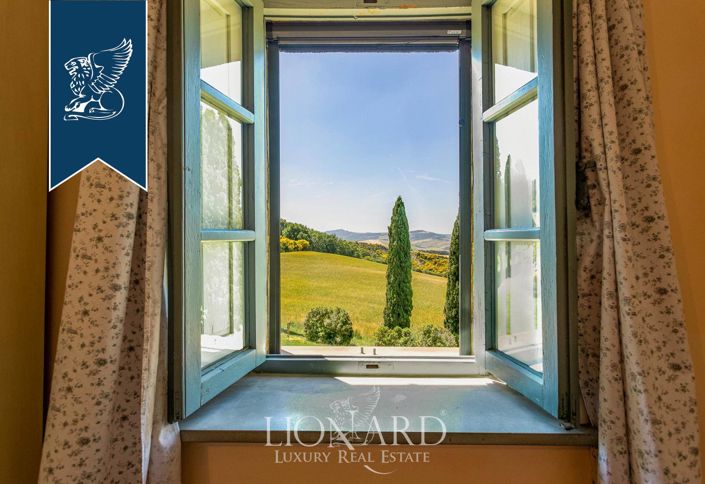 Image No.48-Ferme de 9 chambres à vendre à Sarteano