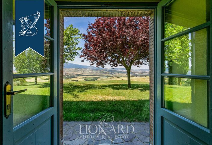 Image No.52-Ferme de 9 chambres à vendre à Sarteano