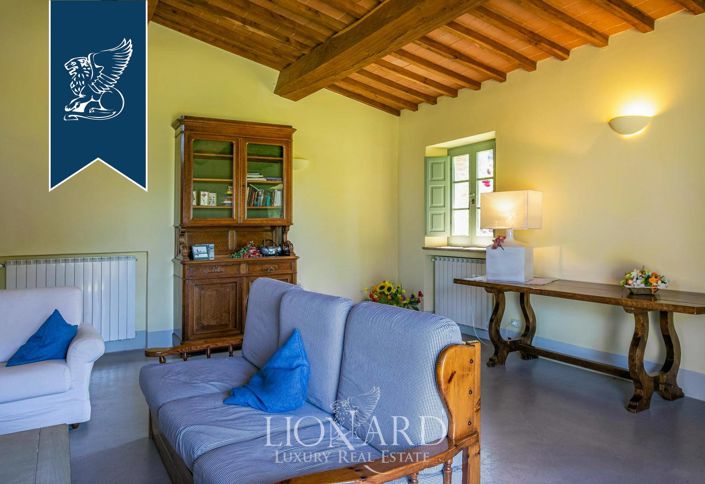 Image No.63-Ferme de 9 chambres à vendre à Sarteano