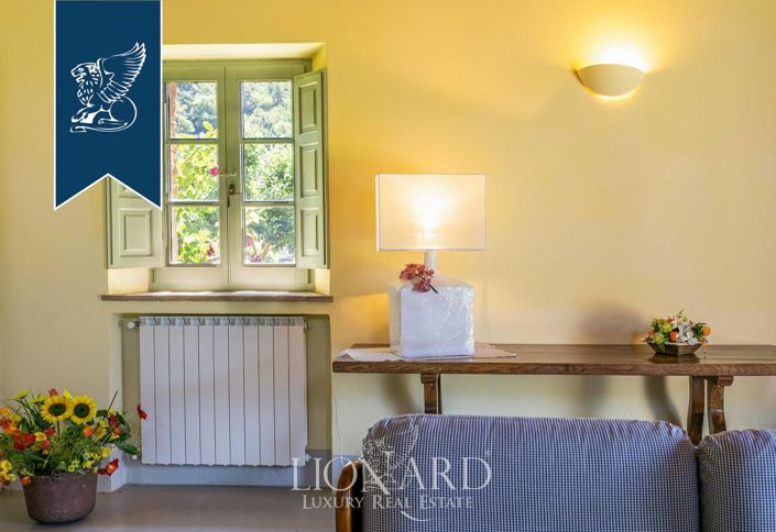 Image No.64-Ferme de 9 chambres à vendre à Sarteano