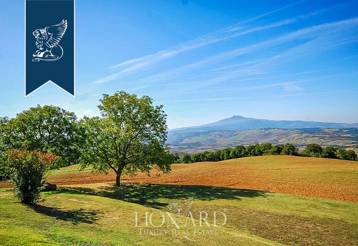 Image No.67-Ferme de 9 chambres à vendre à Sarteano