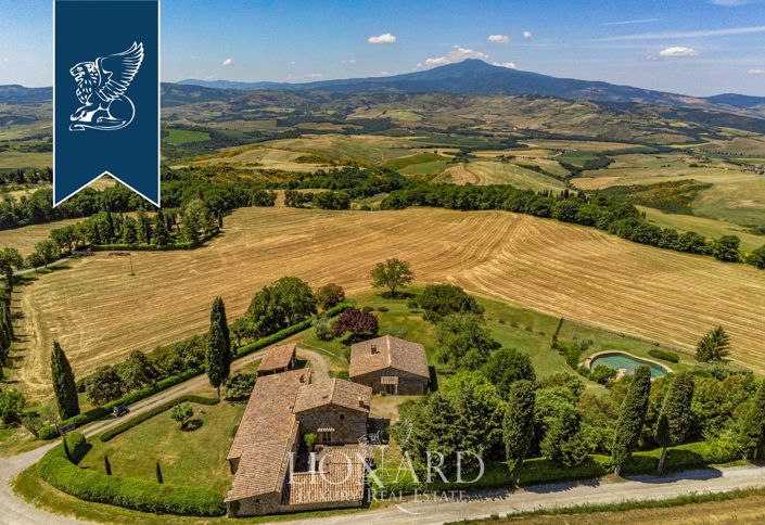 Image No.9-Ferme de 9 chambres à vendre à Sarteano