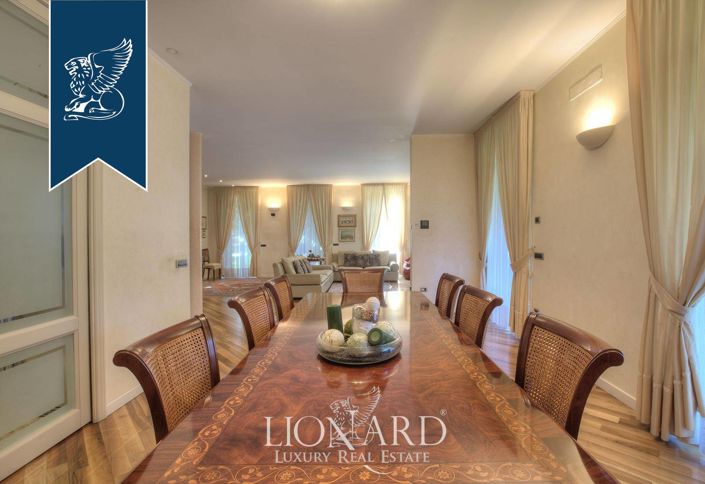 Image No.16-Villa de 4 chambres à vendre à Como