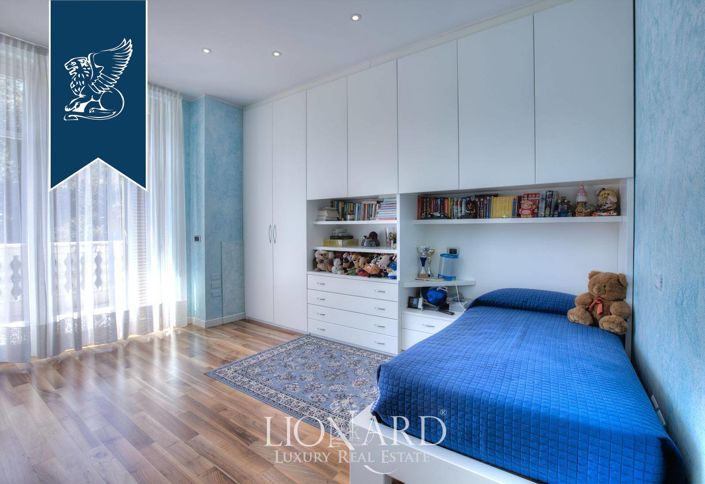 Image No.33-Villa de 4 chambres à vendre à Como