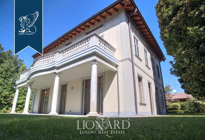 Image No.4-Villa de 4 chambres à vendre à Como