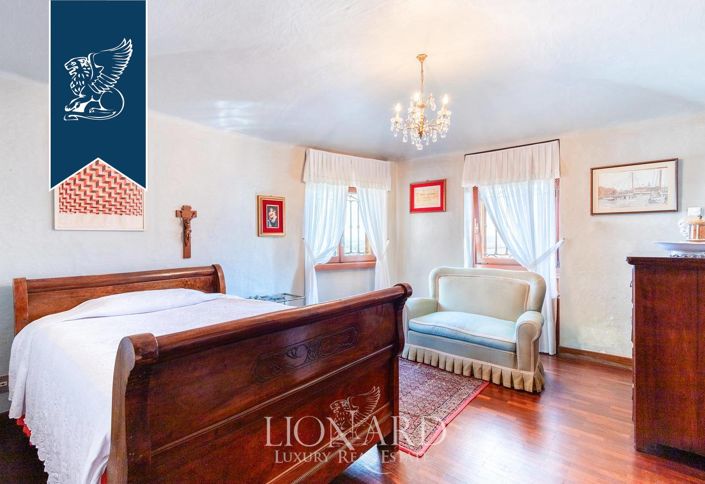 Image No.49-Villa de 9 chambres à vendre à Alessandria