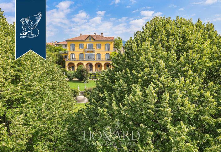 Image No.1-Villa de 5 chambres à vendre à Lecco