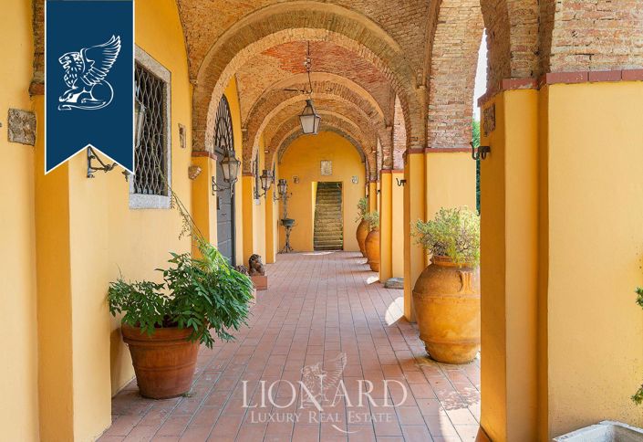 Image No.14-5 Bed Villa for sale