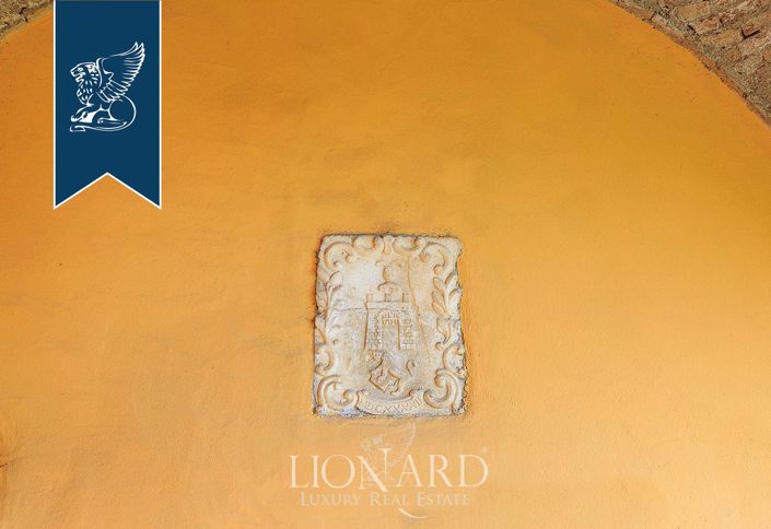 Image No.17-5 Bed Villa for sale