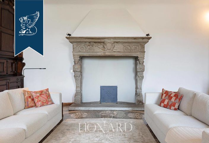 Image No.36-5 Bed Villa for sale