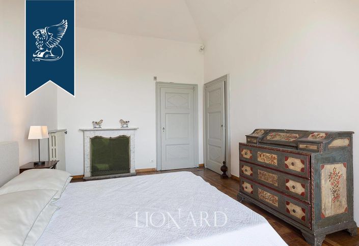 Image No.43-5 Bed Villa for sale