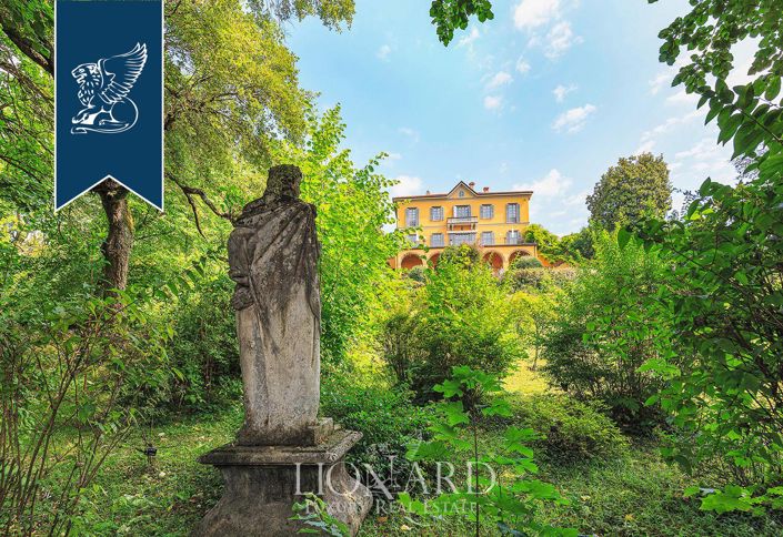 Image No.53-5 Bed Villa for sale