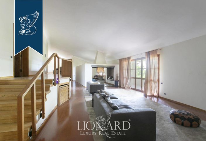 Image No.33-9 Bed Villa for sale