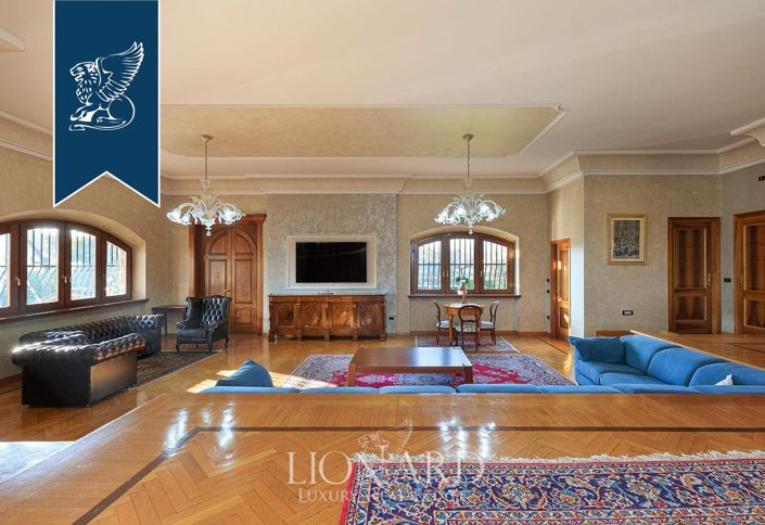 Image No.22-5 Bed Villa for sale