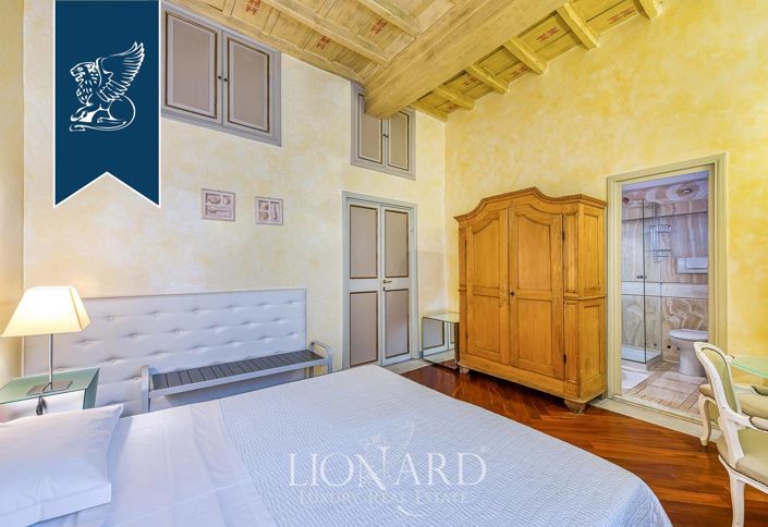 Image No.26-8 Bed Apartment for sale